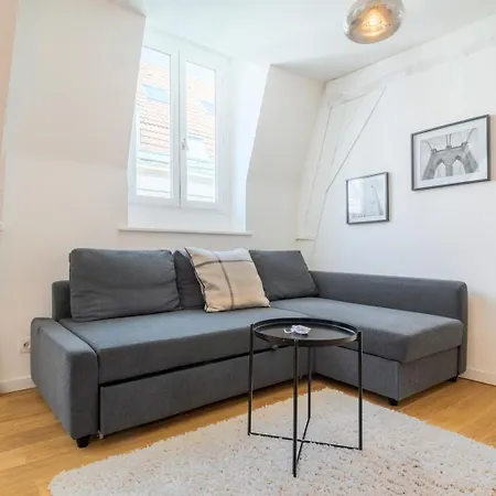 In The Heart Of Old Apartamento